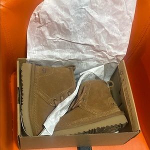 6c UGG Boots